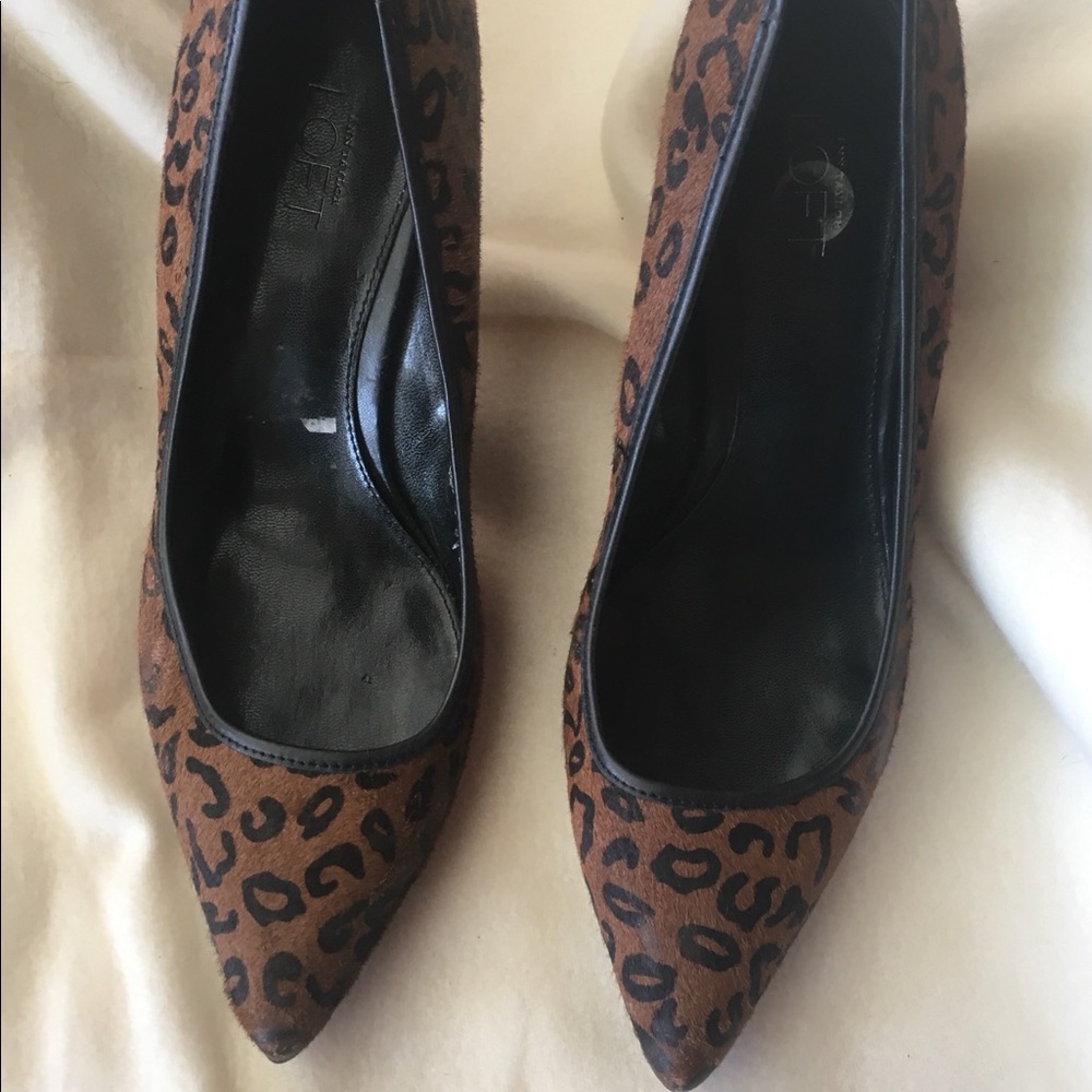 Pumps - Picture 3 of 3
